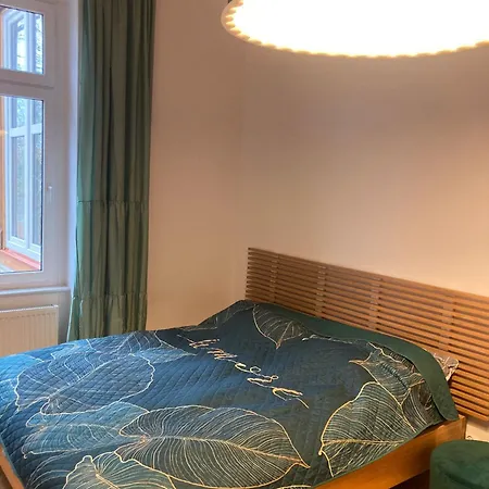 Apartamento W Palacu Mysliwskim *